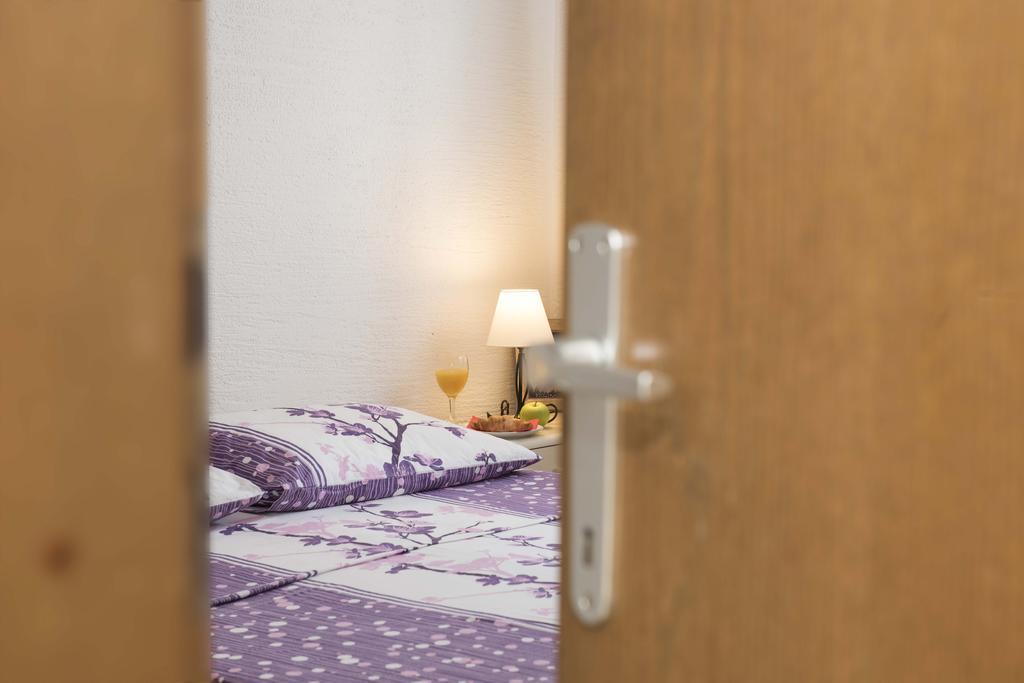 Apartment Kurbasa Kastela Luaran gambar